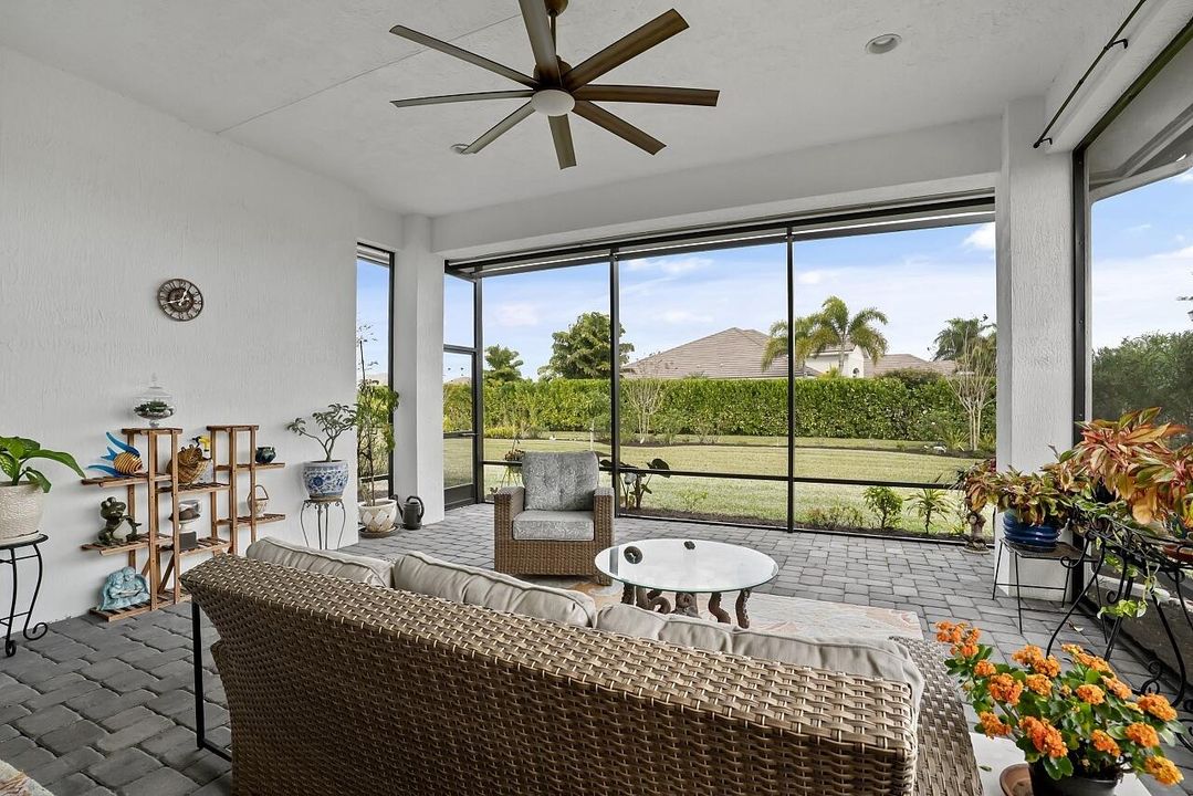 For Sale: $729,000 (3 beds, 2 baths, 2621 Square Feet)