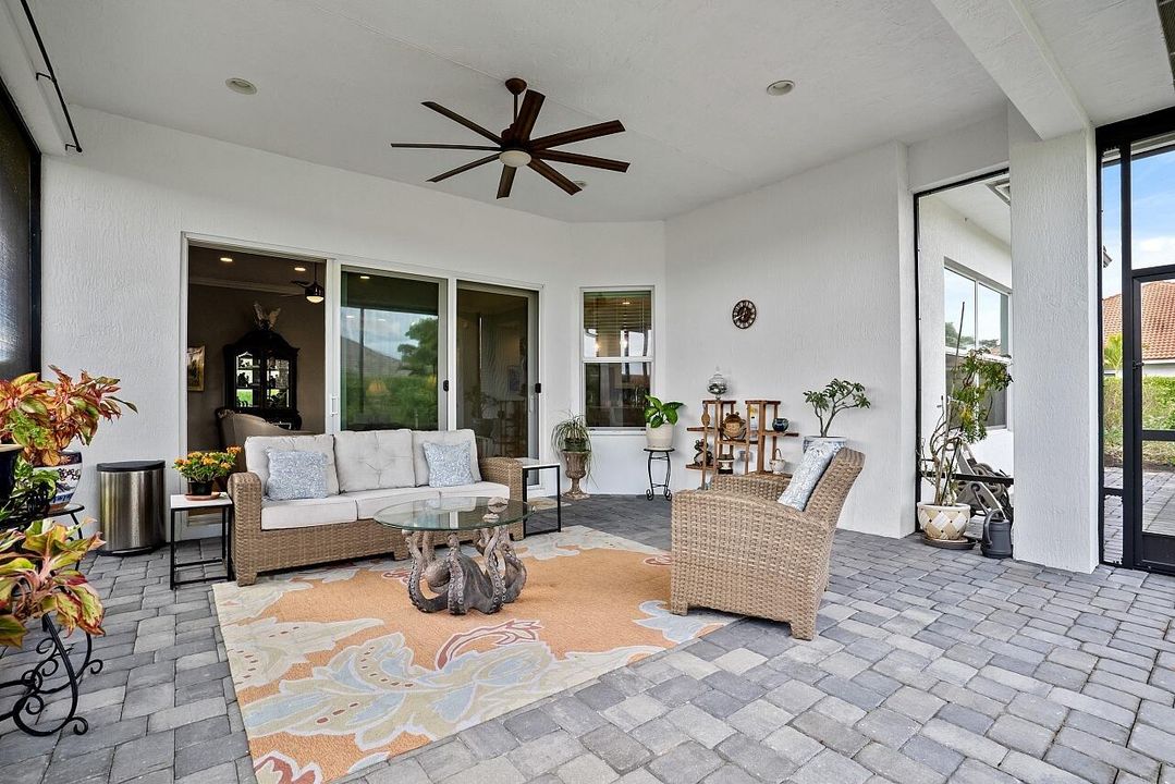 For Sale: $729,000 (3 beds, 2 baths, 2621 Square Feet)