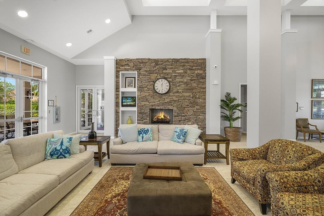 For Sale: $729,000 (3 beds, 2 baths, 2621 Square Feet)