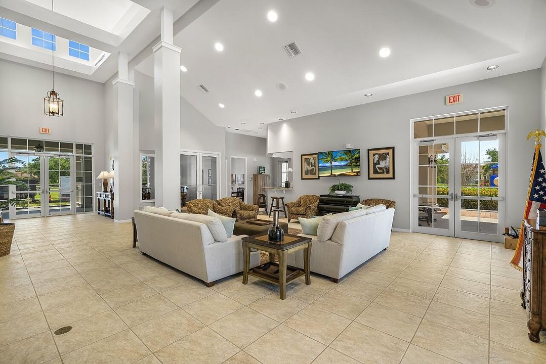 For Sale: $729,000 (3 beds, 2 baths, 2621 Square Feet)