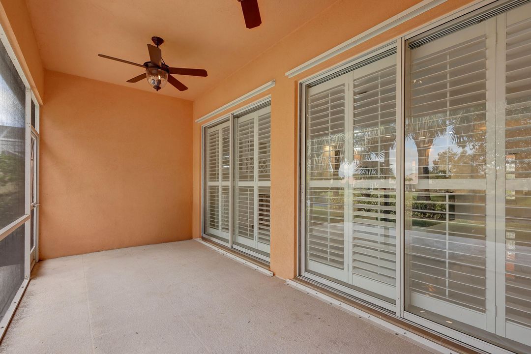 For Rent: $3,300 (3 beds, 3 baths, 2487 Square Feet)