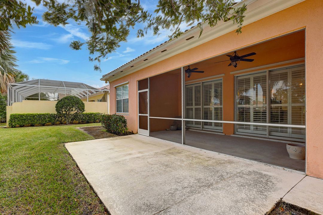 For Rent: $3,300 (3 beds, 3 baths, 2487 Square Feet)