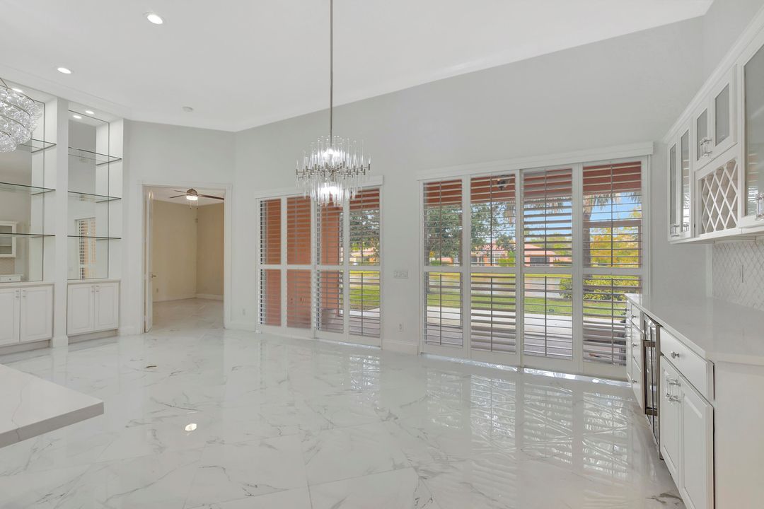 For Rent: $3,300 (3 beds, 3 baths, 2487 Square Feet)