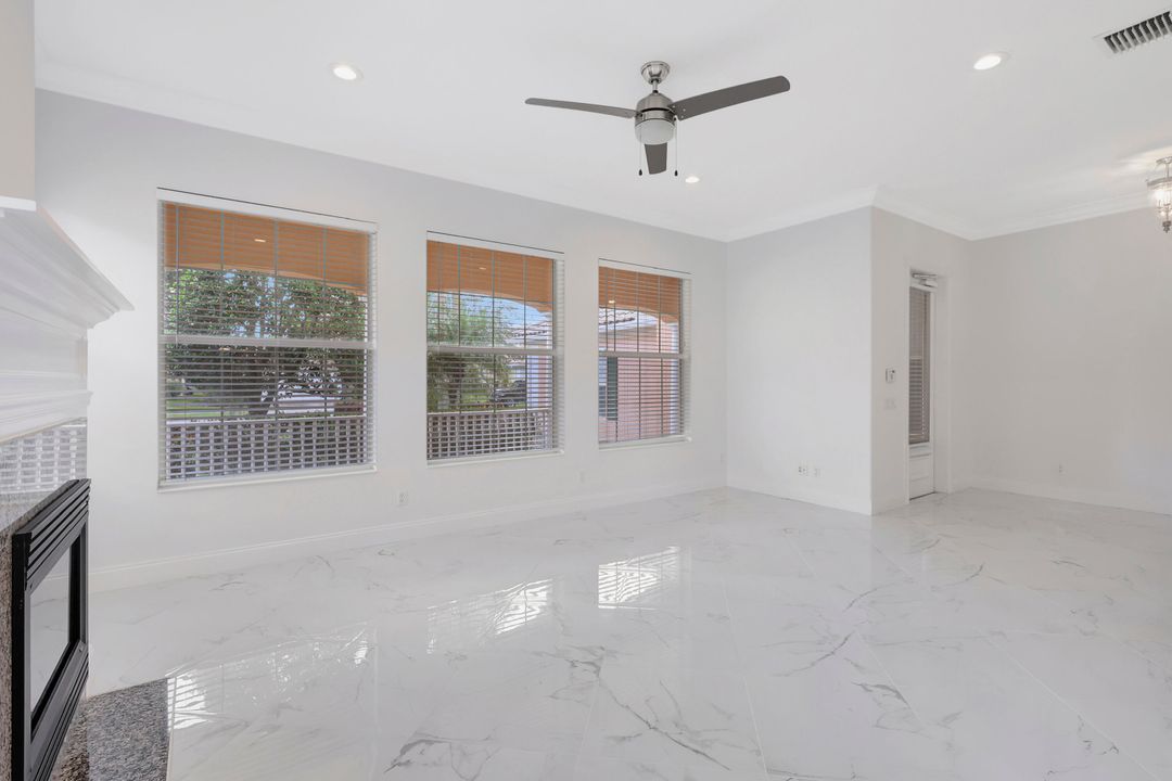 For Rent: $3,300 (3 beds, 3 baths, 2487 Square Feet)