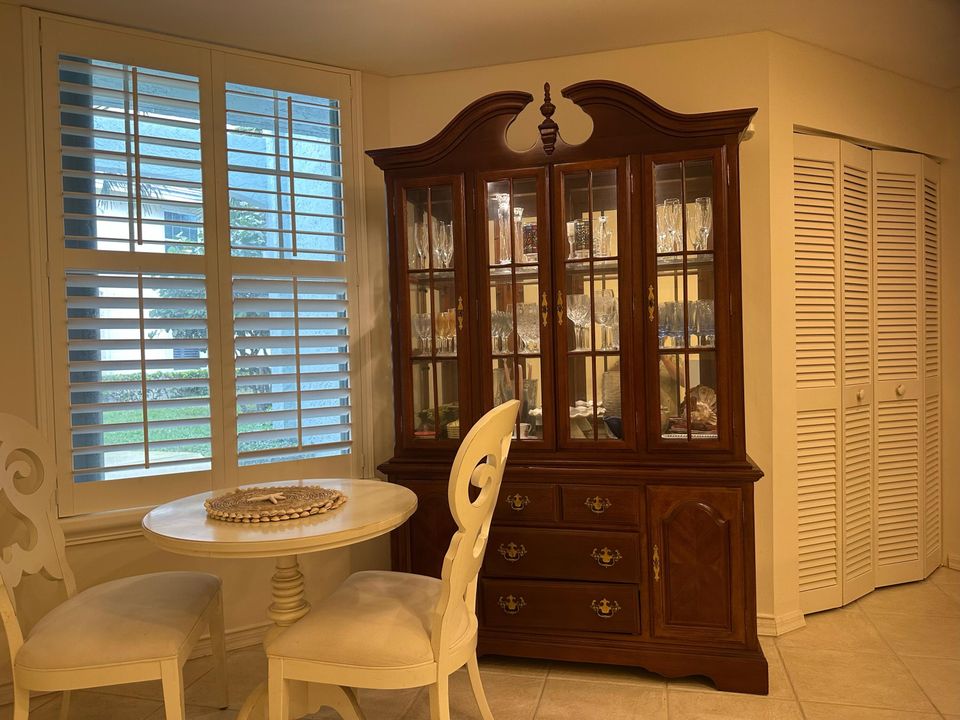 For Rent: $7,000 (2 beds, 2 baths, 1620 Square Feet)