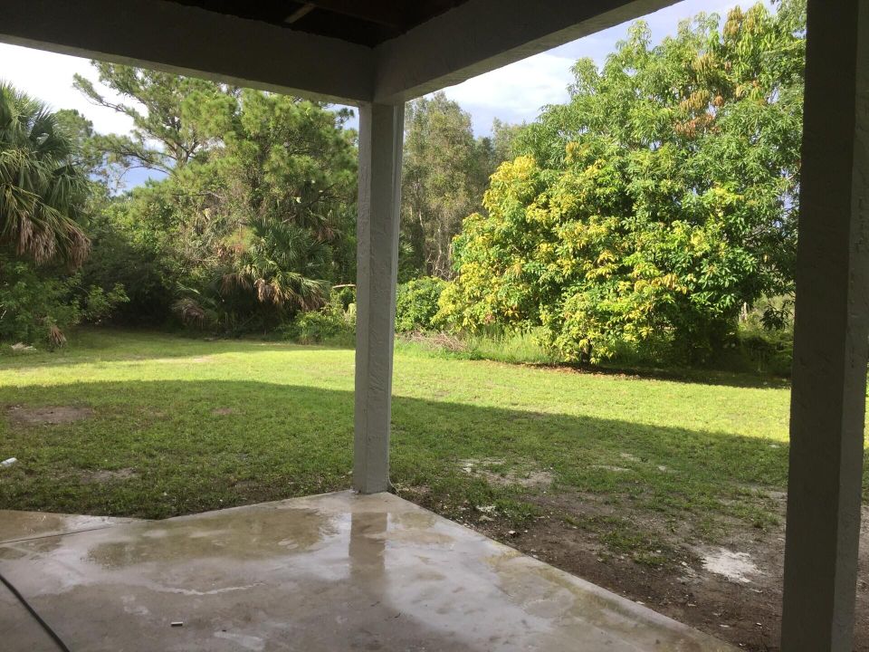 For Sale: $549,000 (4 beds, 3 baths, 1548 Square Feet)