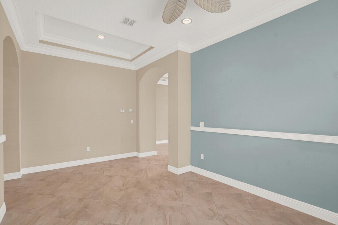 For Sale: $695,000 (4 beds, 2 baths, 2287 Square Feet)