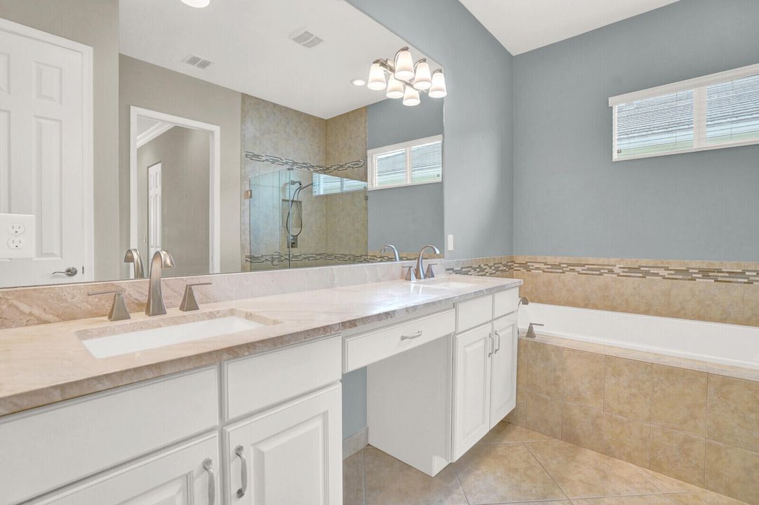 For Sale: $695,000 (4 beds, 2 baths, 2287 Square Feet)