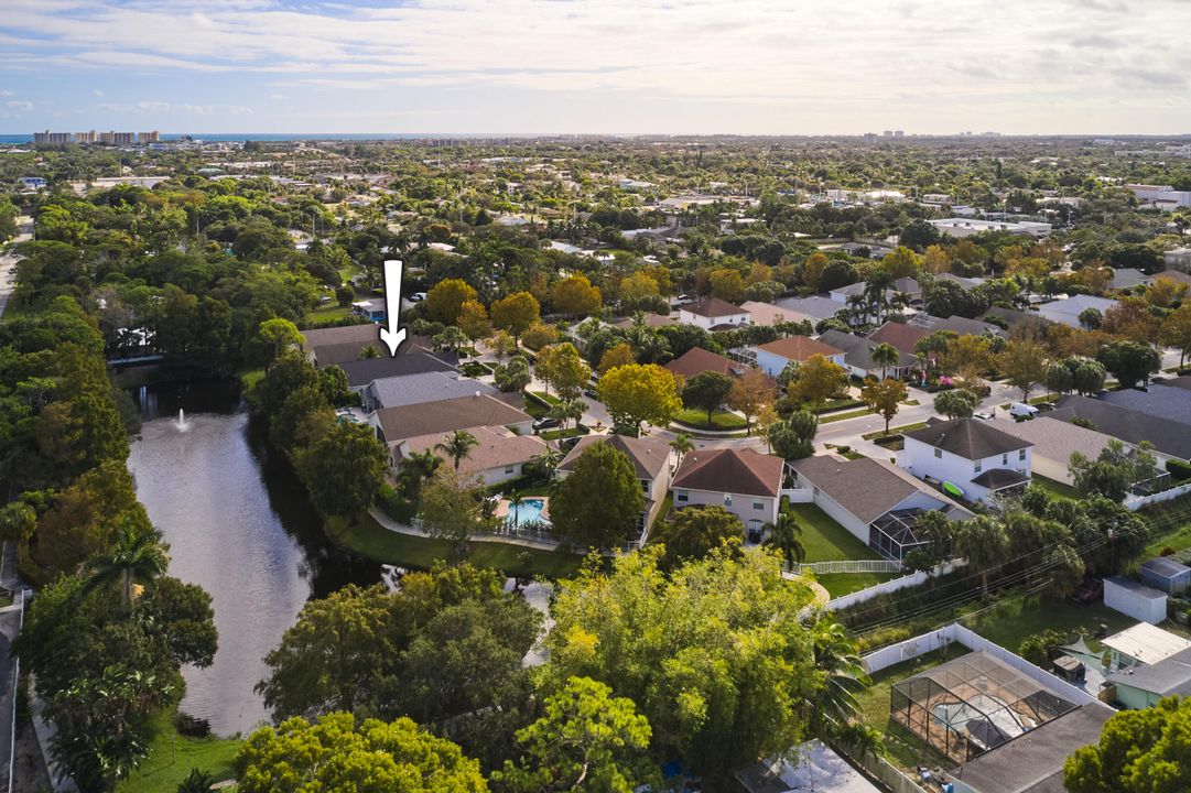 For Sale: $925,000 (3 beds, 2 baths, 2125 Square Feet)