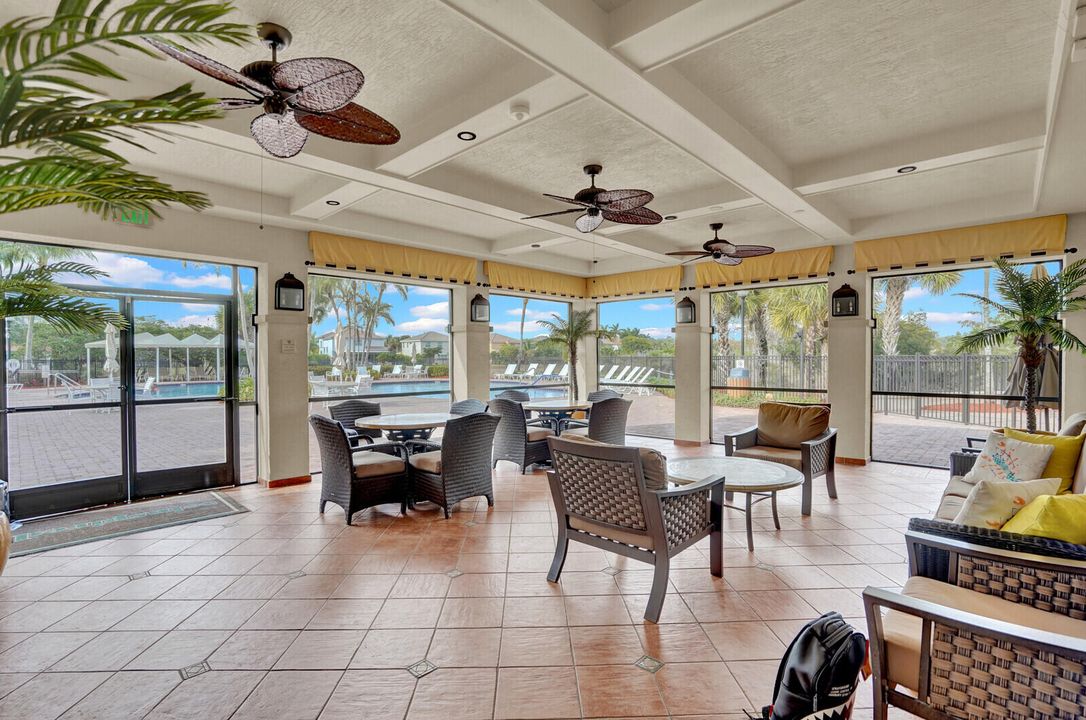 For Sale: $695,000 (4 beds, 2 baths, 2287 Square Feet)