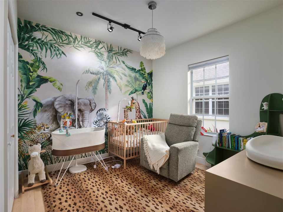 For Sale: $925,000 (3 beds, 2 baths, 2125 Square Feet)