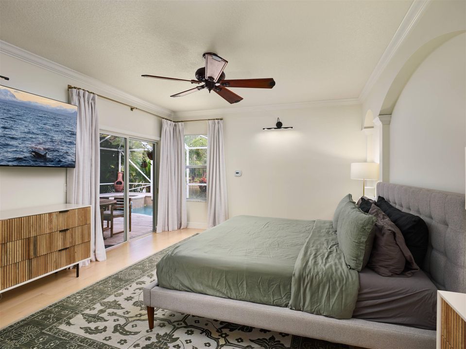 For Sale: $925,000 (3 beds, 2 baths, 2125 Square Feet)