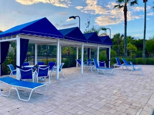 For Sale: $264,900 (3 beds, 2 baths, 1180 Square Feet)