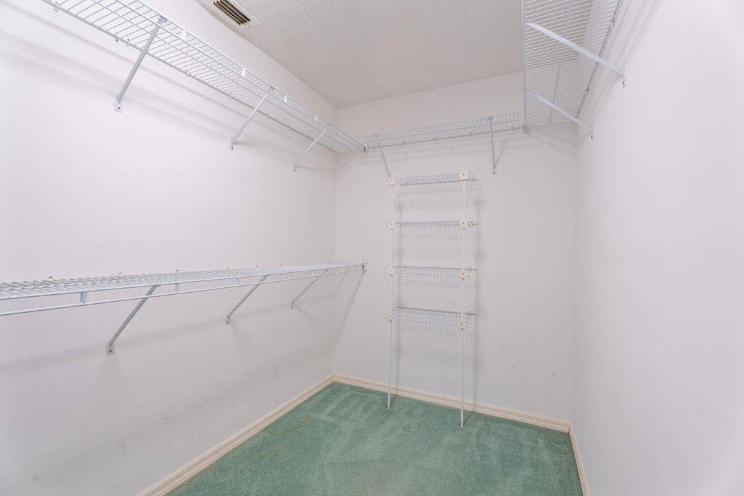 待售: $379,000 (3 贝兹, 2 浴室, 1748 平方英尺)