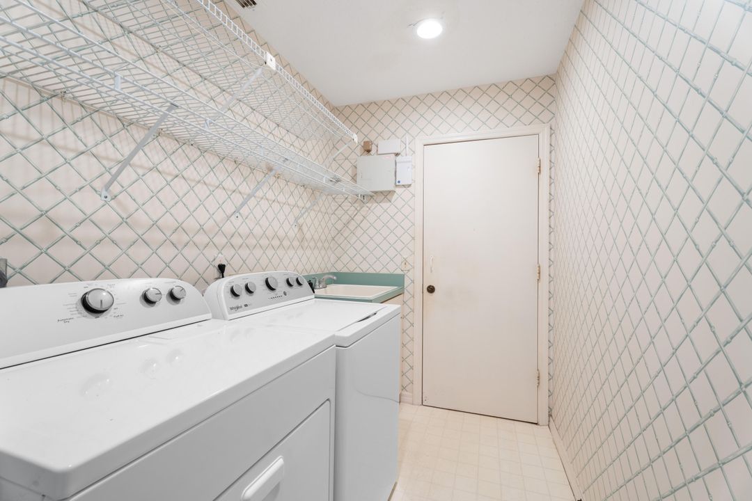 待售: $379,000 (3 贝兹, 2 浴室, 1748 平方英尺)