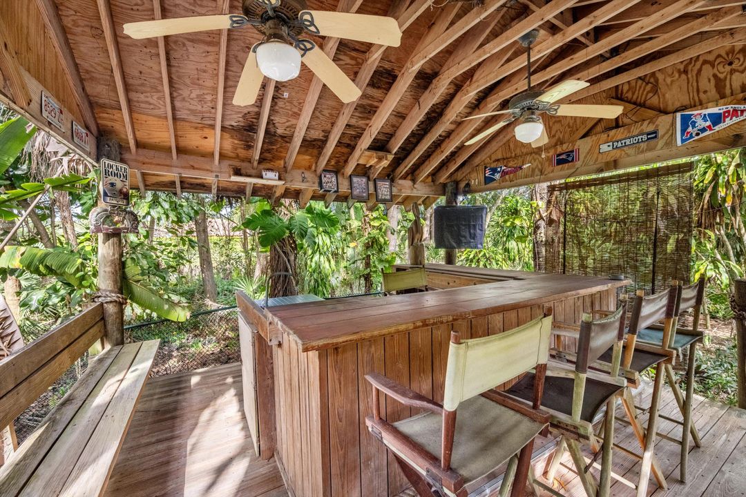 待售: $1,200,000 (5 贝兹, 2 浴室, 3500 平方英尺)