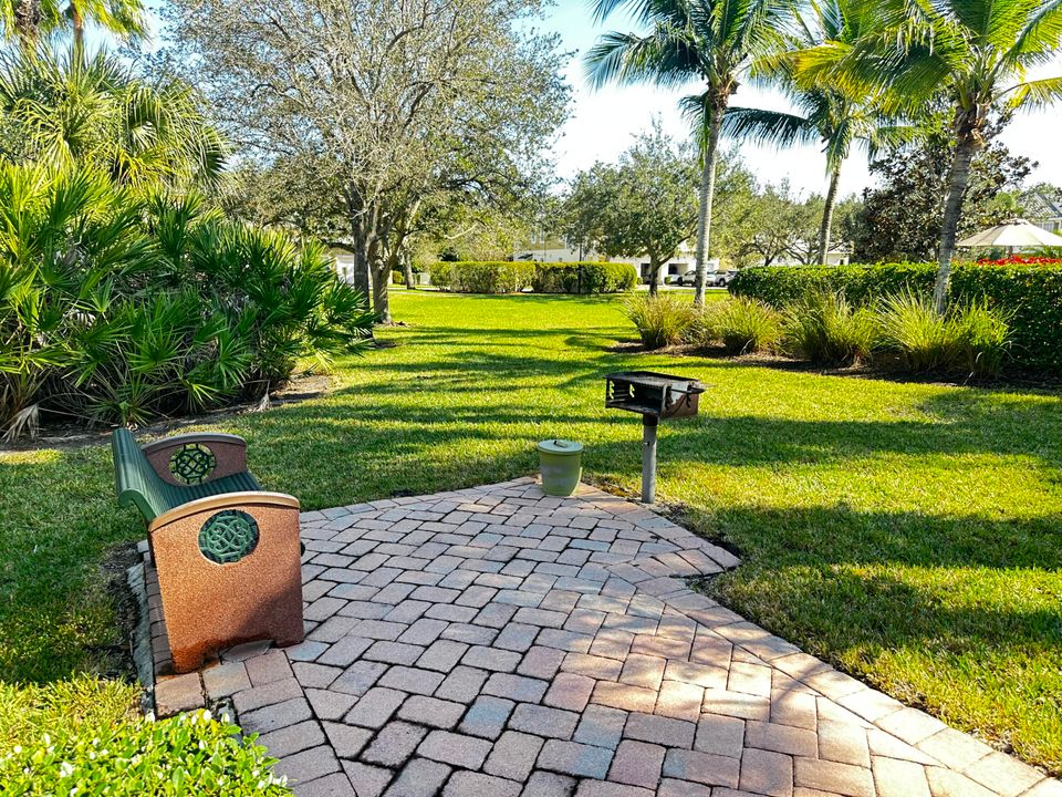 待售: $289,900 (3 贝兹, 2 浴室, 1442 平方英尺)