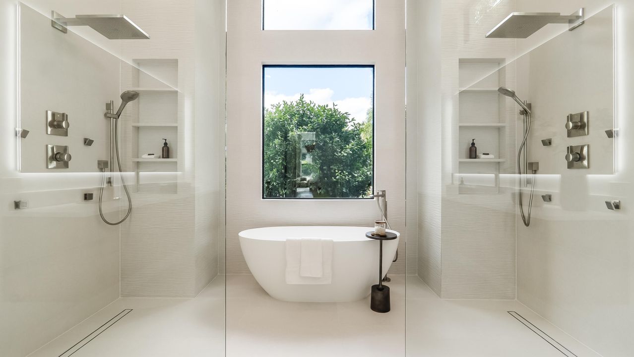 待售: $4,950,000 (6 贝兹, 7 浴室, 5475 平方英尺)