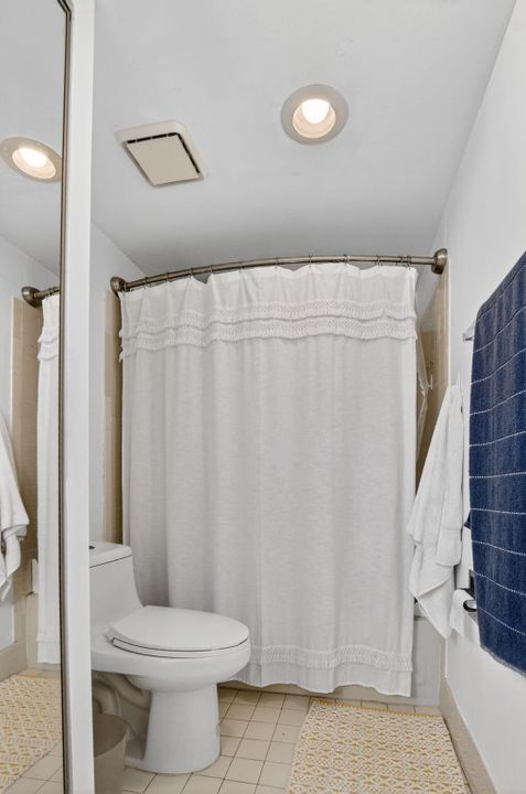 For Sale: $430,000 (3 beds, 2 baths, 1598 Square Feet)