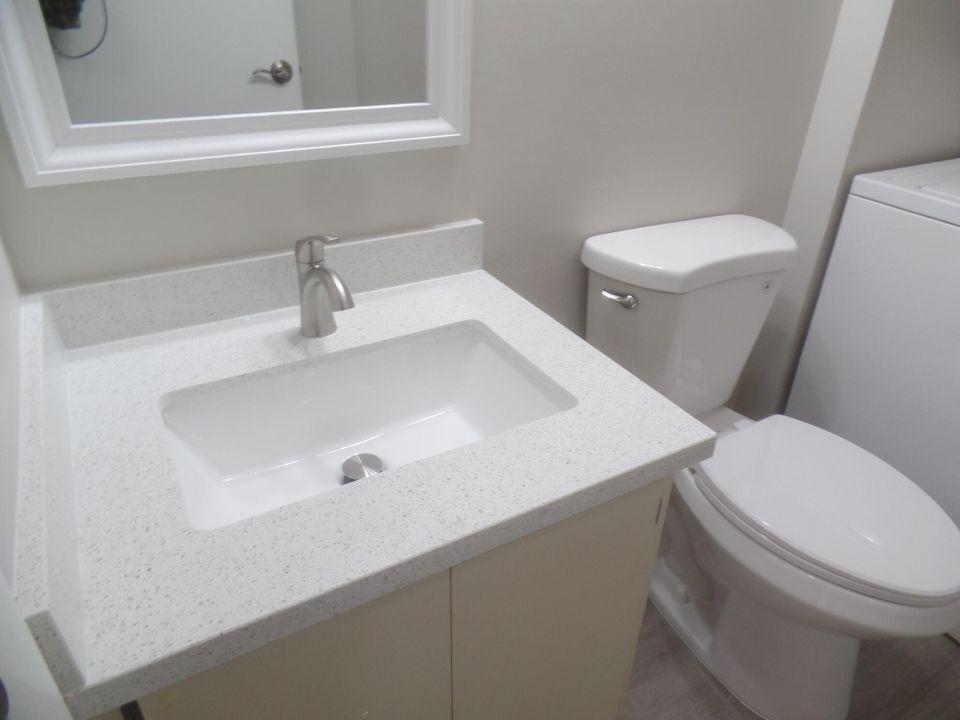 En Venta: $225,000 (2 camas, 2 baños, 1288 Pies cuadrados)