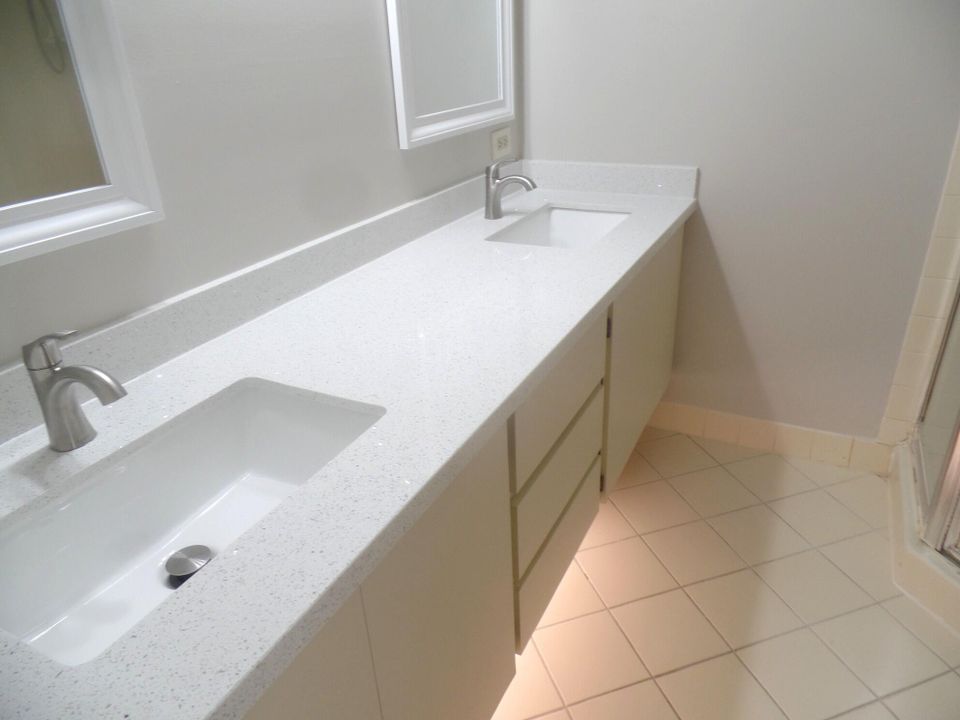 En Venta: $225,000 (2 camas, 2 baños, 1288 Pies cuadrados)