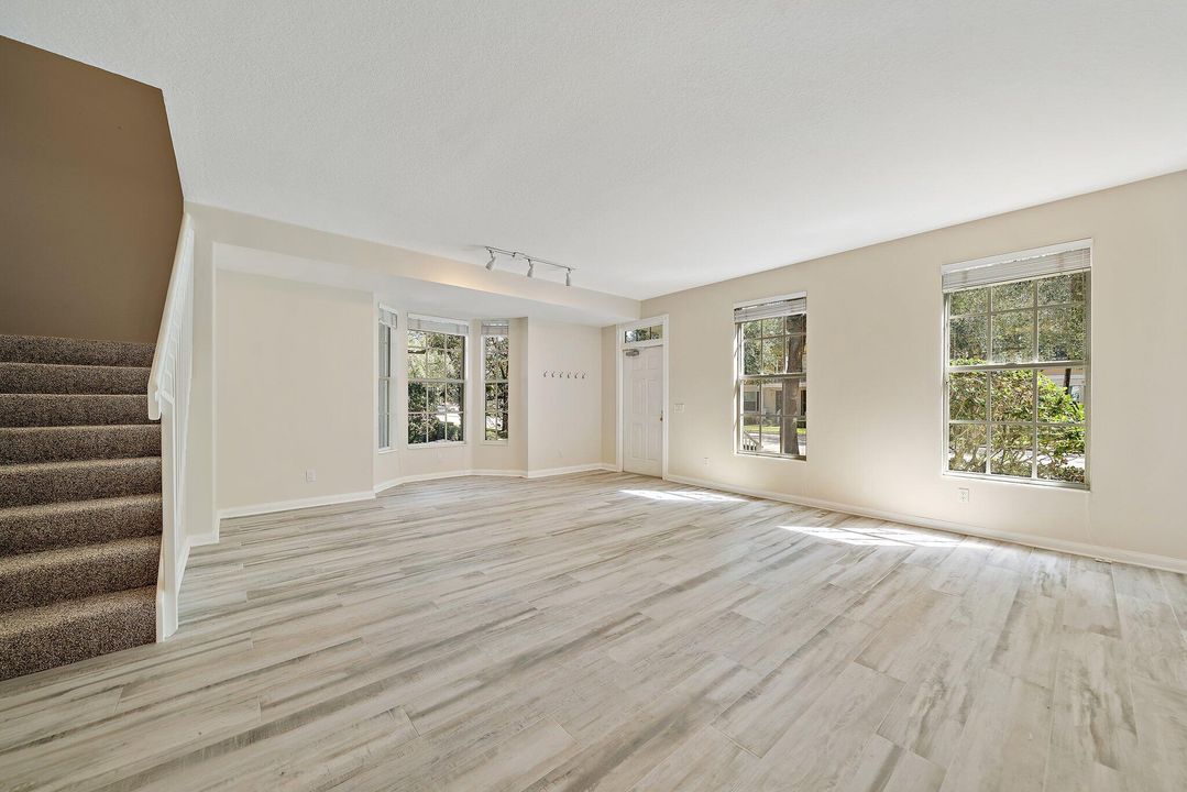 En Renta: $3,400 (3 camas, 2 baños, 1623 Pies cuadrados)