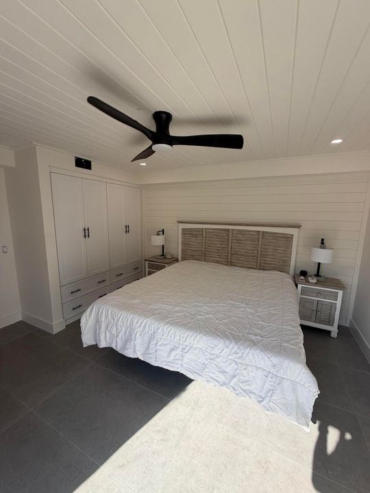 待售: $450,000 (2 贝兹, 2 浴室, 1236 平方英尺)