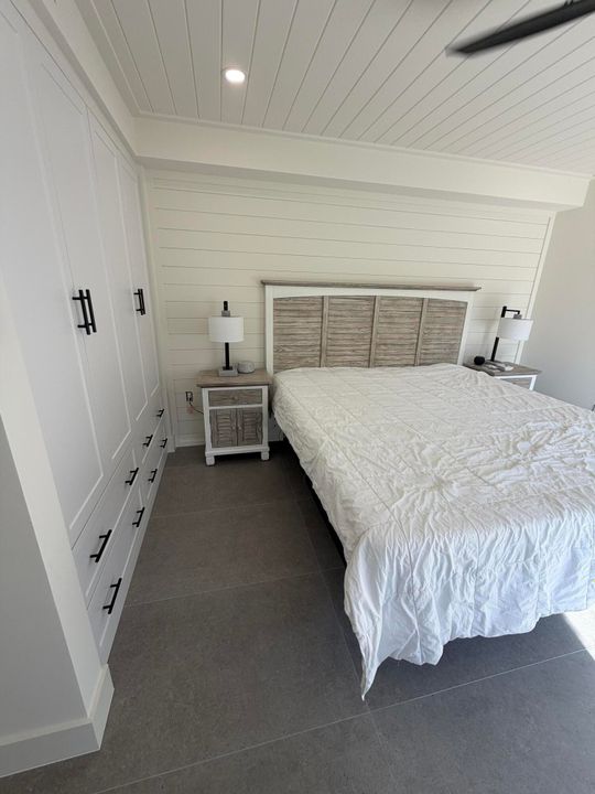 待售: $450,000 (2 贝兹, 2 浴室, 1236 平方英尺)