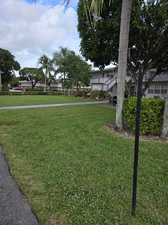 待售: $79,000 (1 贝兹, 1 浴室, 684 平方英尺)