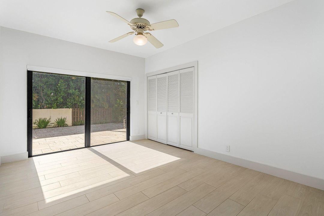 На продажу: $3,700,000 (4 спален, 5 ванн, 5011 Квадратных фут)