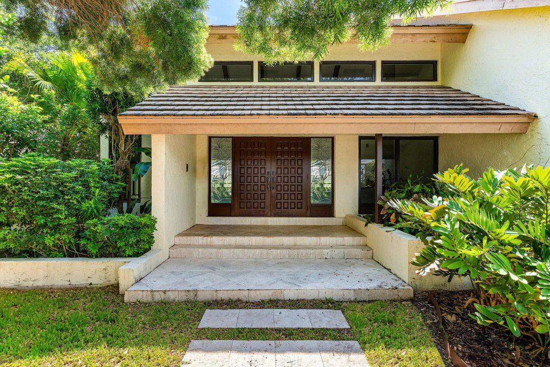 На продажу: $3,700,000 (4 спален, 5 ванн, 5011 Квадратных фут)