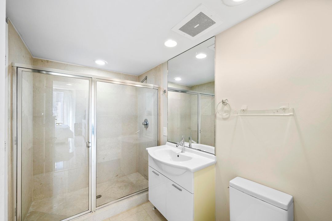 На продажу: $899,900 (2 спален, 2 ванн, 1255 Квадратных фут)