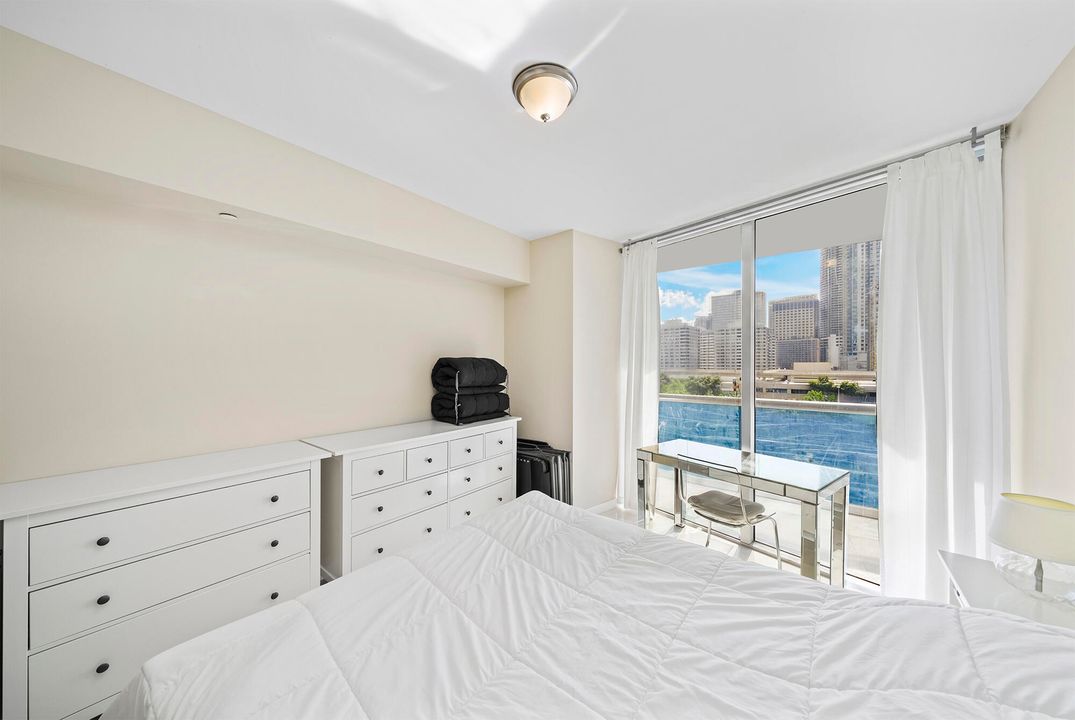 На продажу: $899,900 (2 спален, 2 ванн, 1255 Квадратных фут)