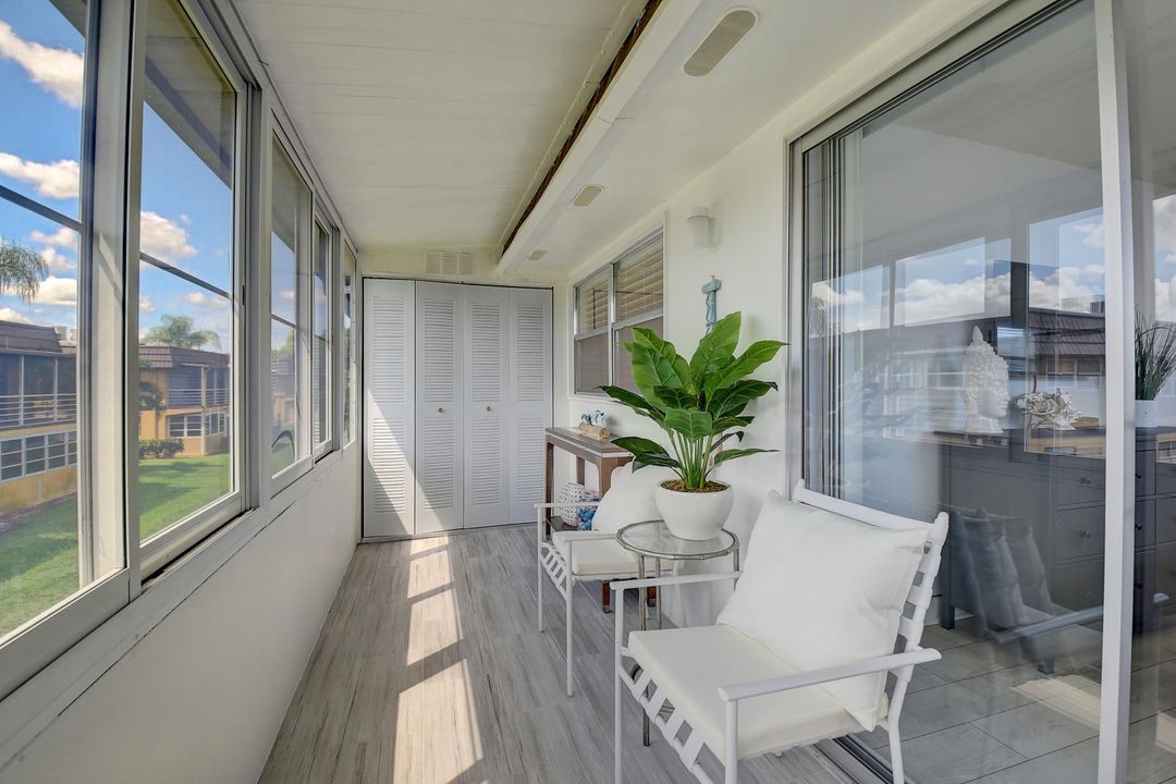 待售: $145,000 (2 贝兹, 2 浴室, 880 平方英尺)