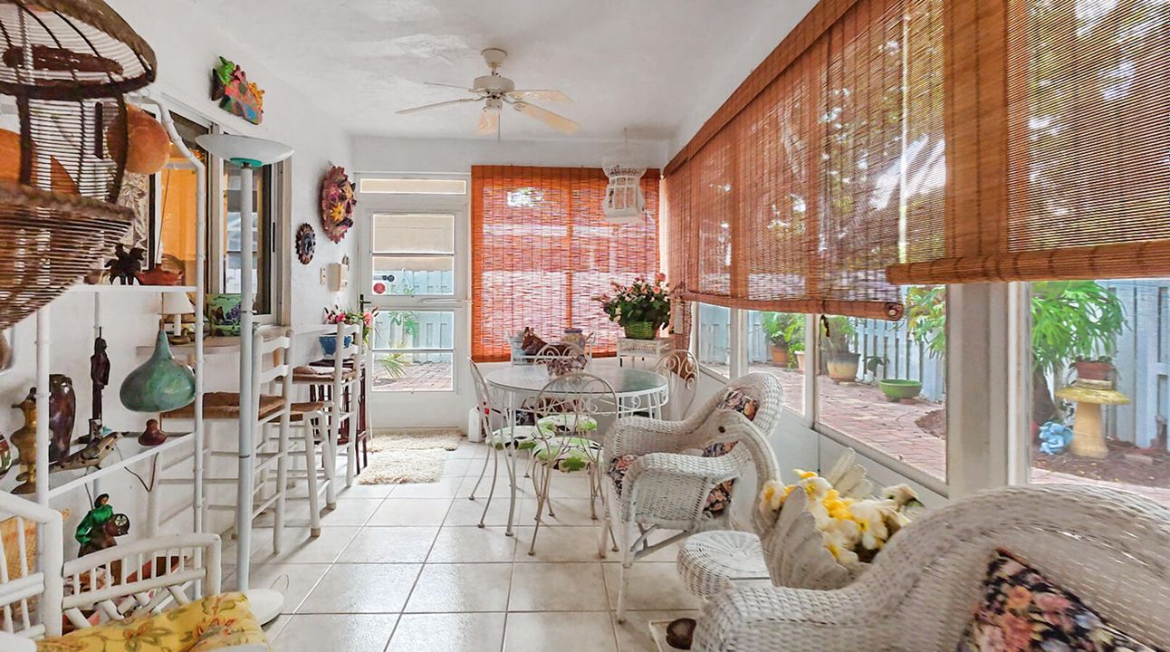 For Sale: $730,000 (5 beds, 3 baths, 3319 Square Feet)