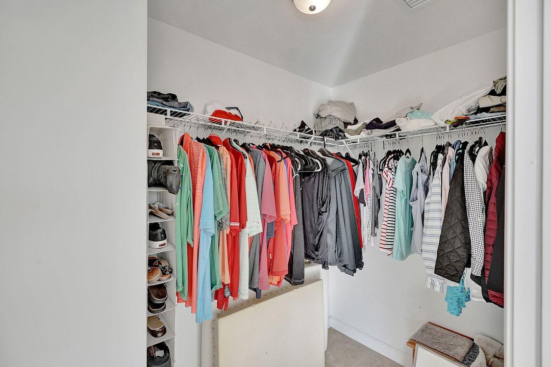 На продажу: $595,000 (2 спален, 2 ванн, 1109 Квадратных фут)