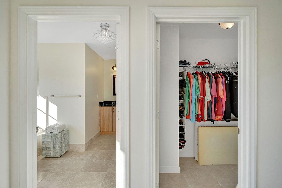 На продажу: $595,000 (2 спален, 2 ванн, 1109 Квадратных фут)