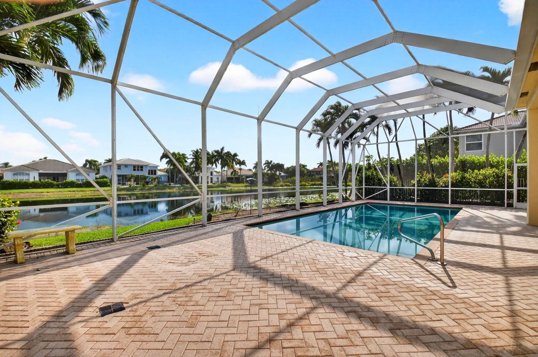 待售: $929,900 (4 贝兹, 2 浴室, 2777 平方英尺)