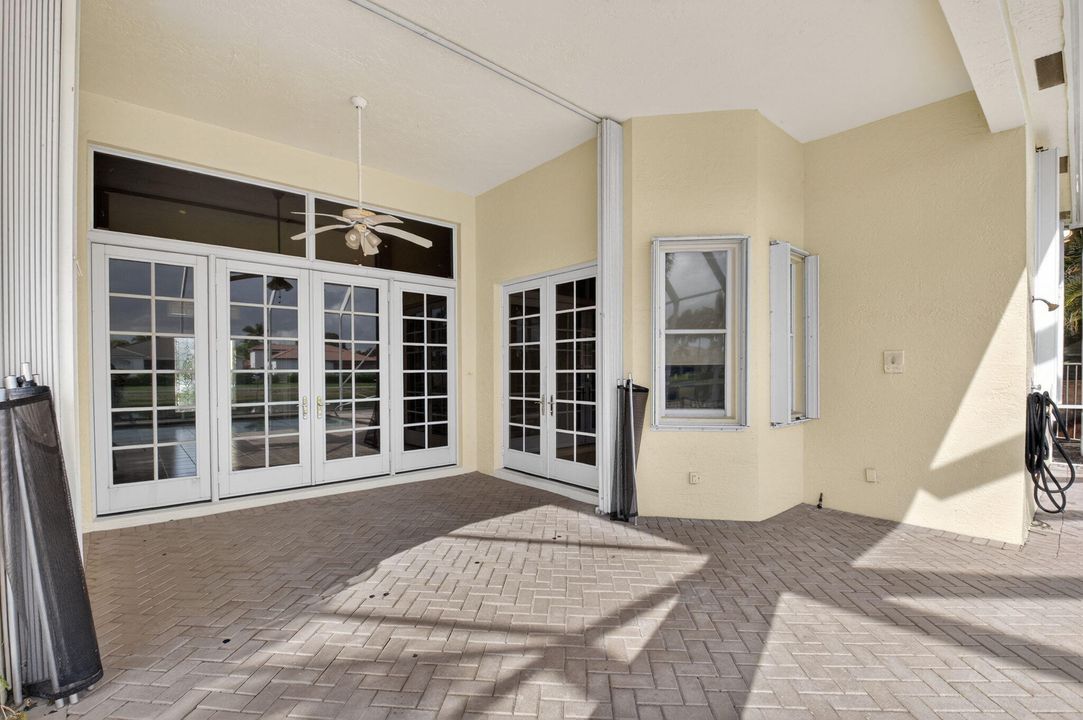 待售: $929,900 (4 贝兹, 2 浴室, 2777 平方英尺)