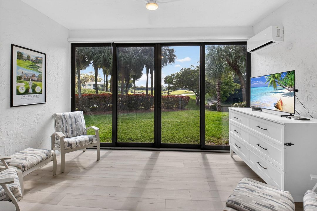 На продажу: $169,999 (2 спален, 2 ванн, 1521 Квадратных фут)