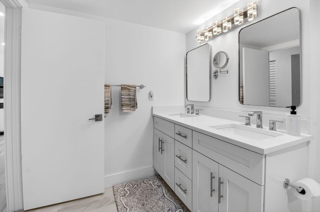 На продажу: $169,999 (2 спален, 2 ванн, 1521 Квадратных фут)