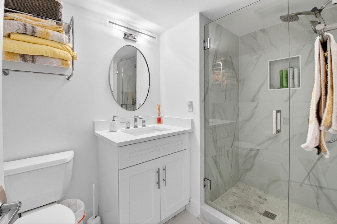 На продажу: $169,999 (2 спален, 2 ванн, 1521 Квадратных фут)