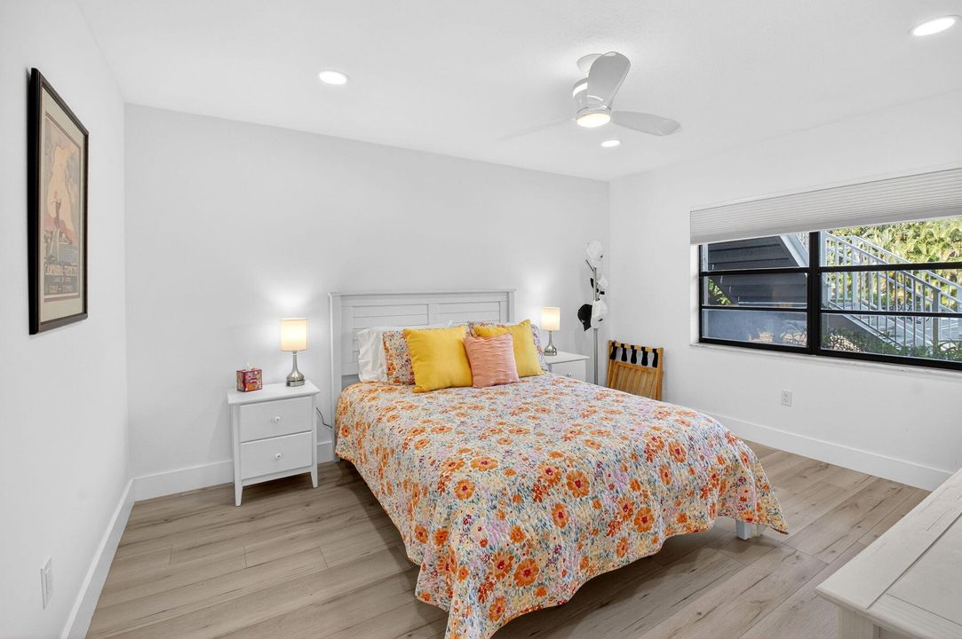 На продажу: $169,999 (2 спален, 2 ванн, 1521 Квадратных фут)