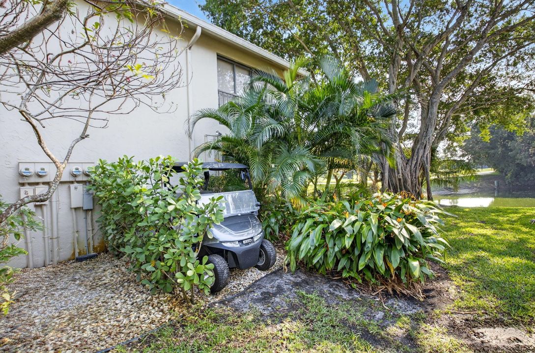 На продажу: $169,999 (2 спален, 2 ванн, 1521 Квадратных фут)