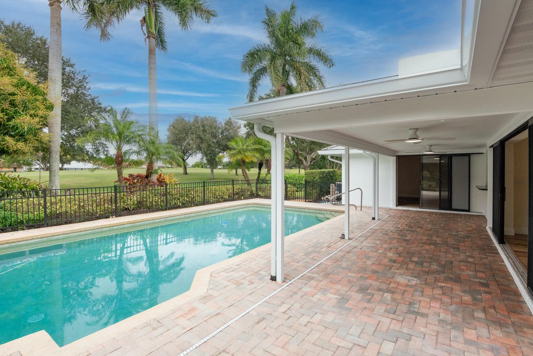 待售: $790,000 (3 贝兹, 2 浴室, 2247 平方英尺)