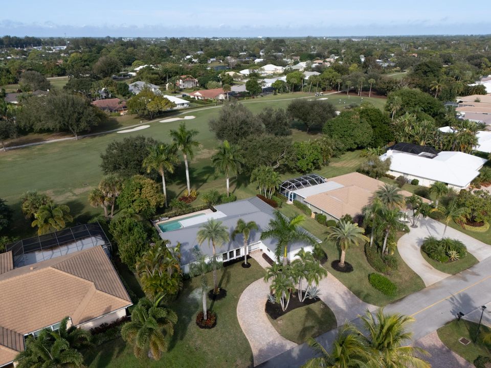 待售: $790,000 (3 贝兹, 2 浴室, 2247 平方英尺)