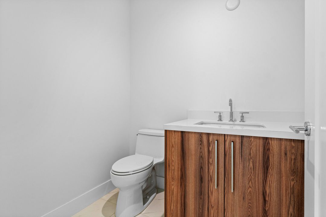 В аренду: $29,500 (4 спален, 4 ванн, 3230 Квадратных фут)