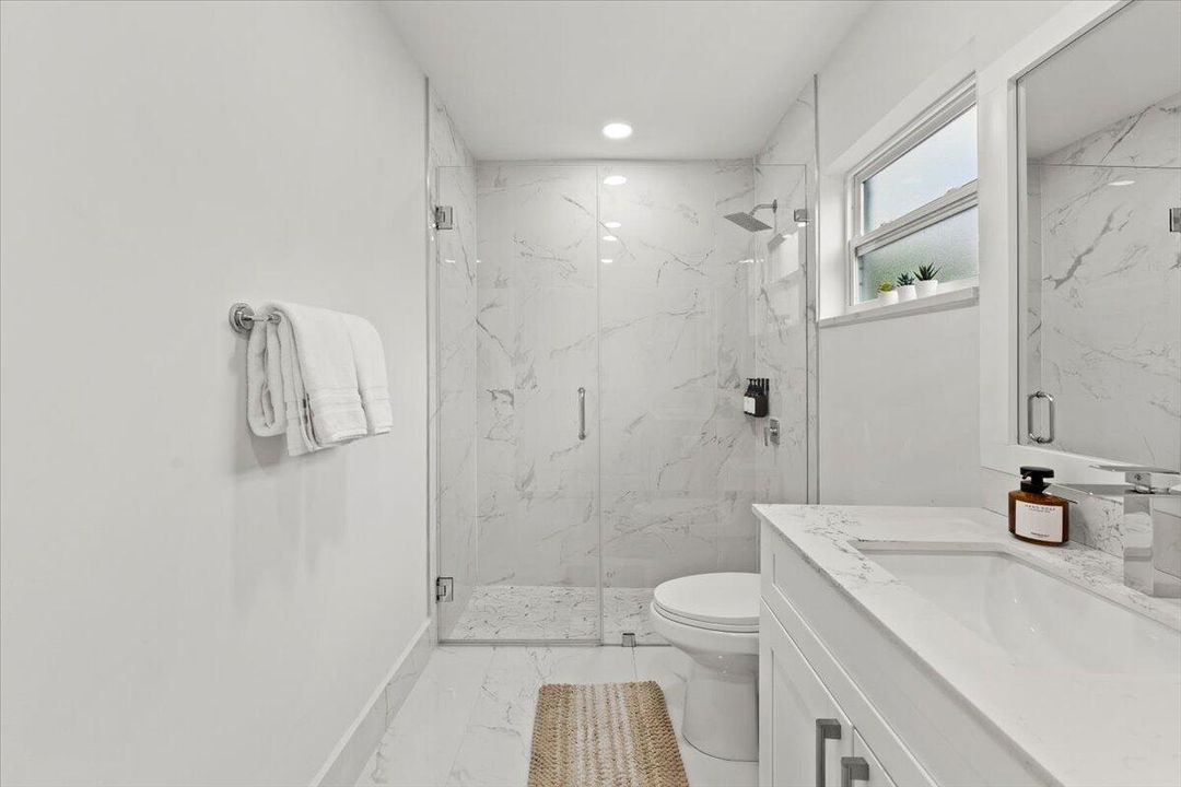 En Renta: $5,200 (3 camas, 2 baños, 1968 Pies cuadrados)