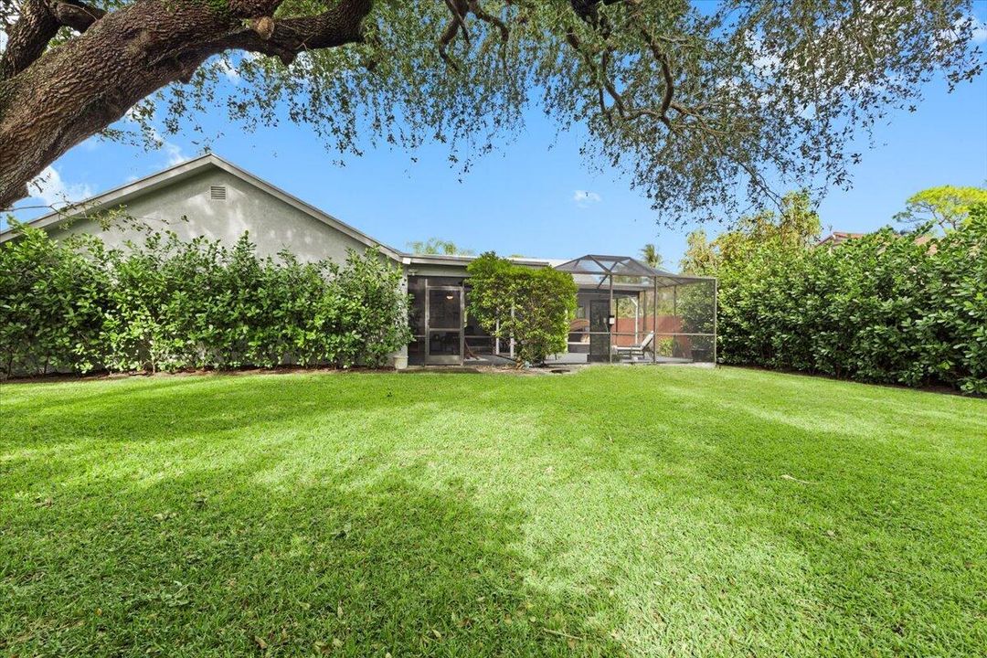 En Renta: $5,200 (3 camas, 2 baños, 1968 Pies cuadrados)