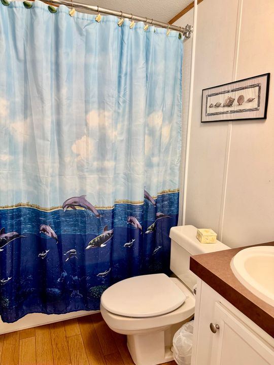 На продажу: $219,000 (2 спален, 2 ванн, 912 Квадратных фут)